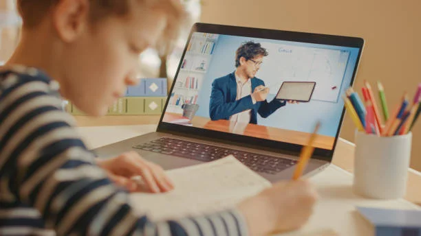 kid is taking online class